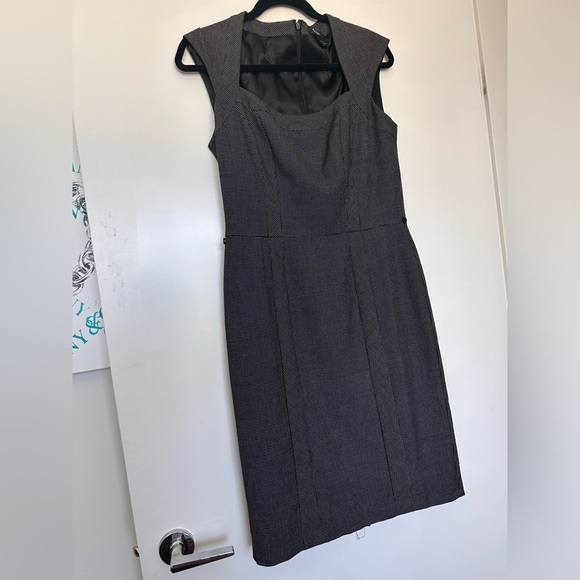 White House Black Market Shift Dress - Picture 1 of 8